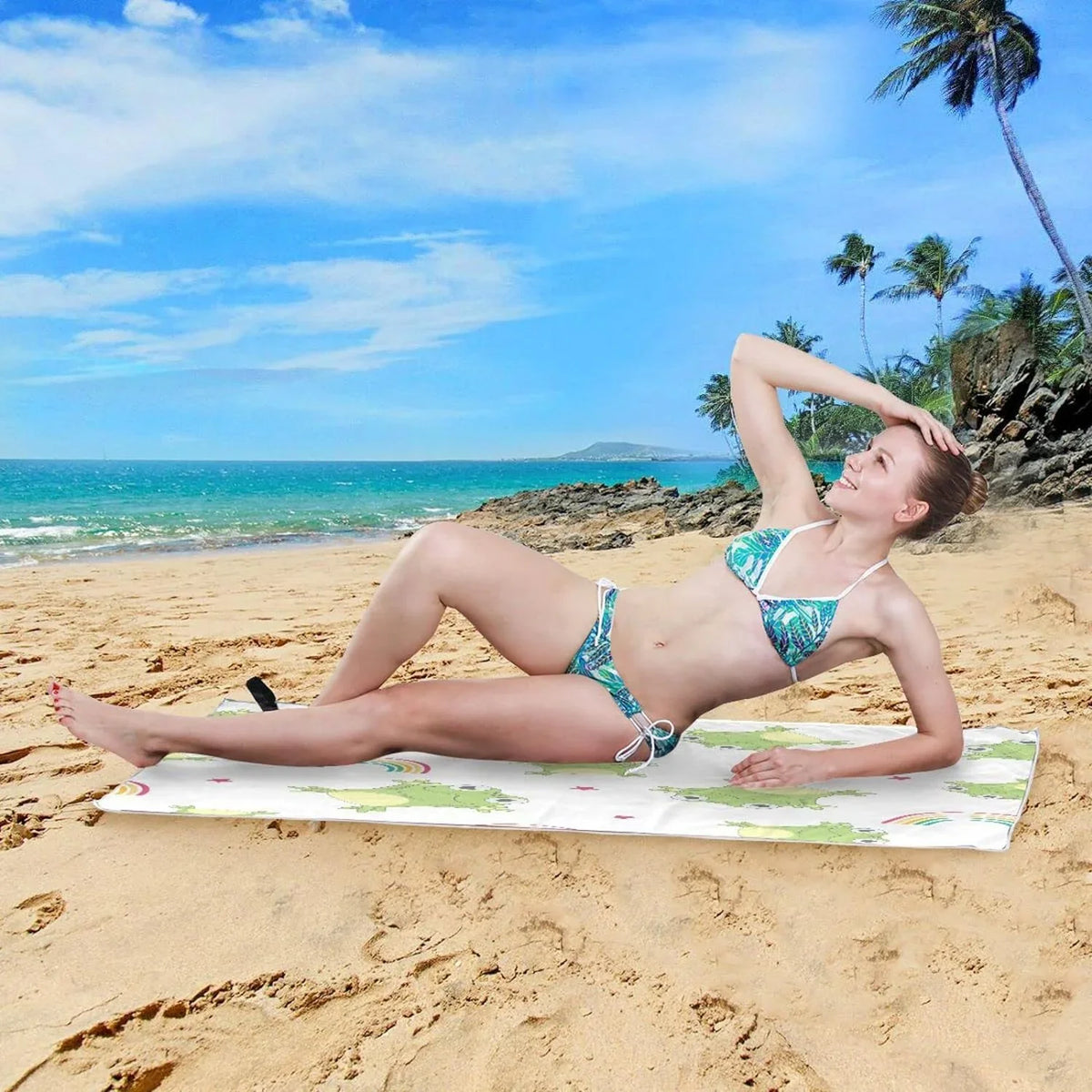 Bestwell Cartoon Frogs Beach Towel Oversized Towel Blanket, Thin Lightweight Microfiber Sand Free Quick Dry Towel, 31”” Multipurpose Pool Bath Yoga Swim Shower Towel